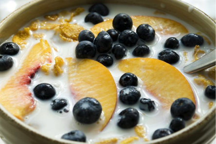 Ein Bild, das Essen, Beeren, Heidelbeere, Superfood enthält.KI-generierte Inhalte können fehlerhaft sein.